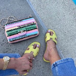 Sold👍Hermes Oran sandals yellow 38.5 jaune curcuma discontinued color rare